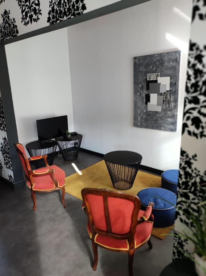 L'Amarante Chambres D'Hotes Ou Gite Citadin Theux Exterior foto